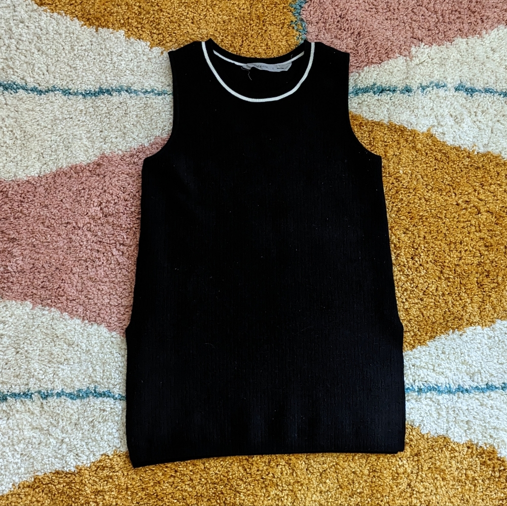 Athleta Sweater Vest